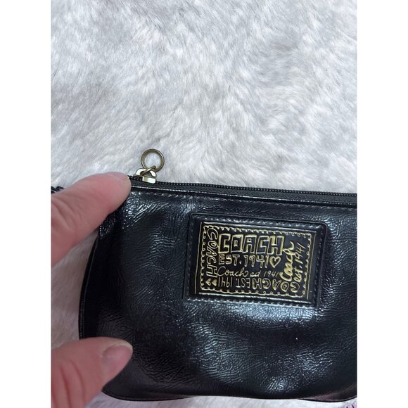 Coach Leather Wristlet Black With Gold Logo Plate - Picture 6 of 7